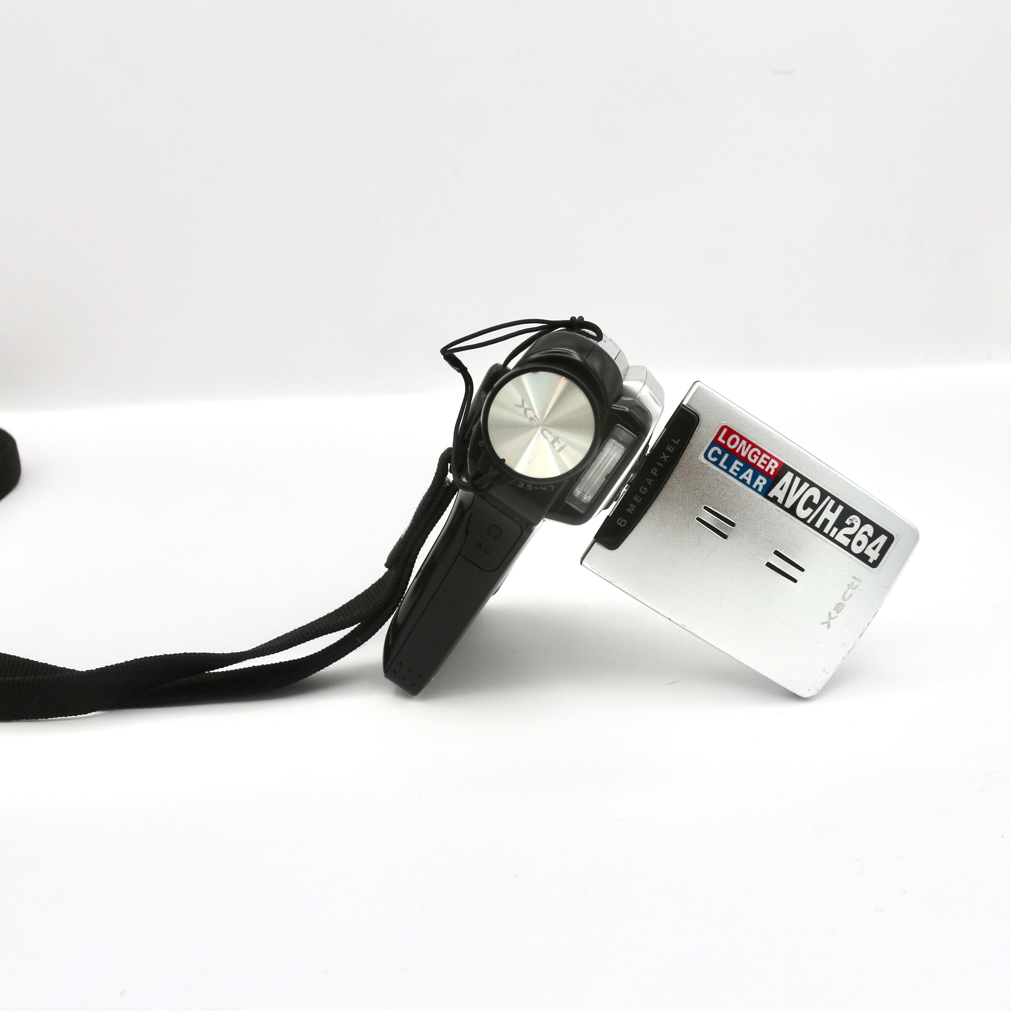 Sanyo Xacti VPC CG65 – Cat Mommy Cameras